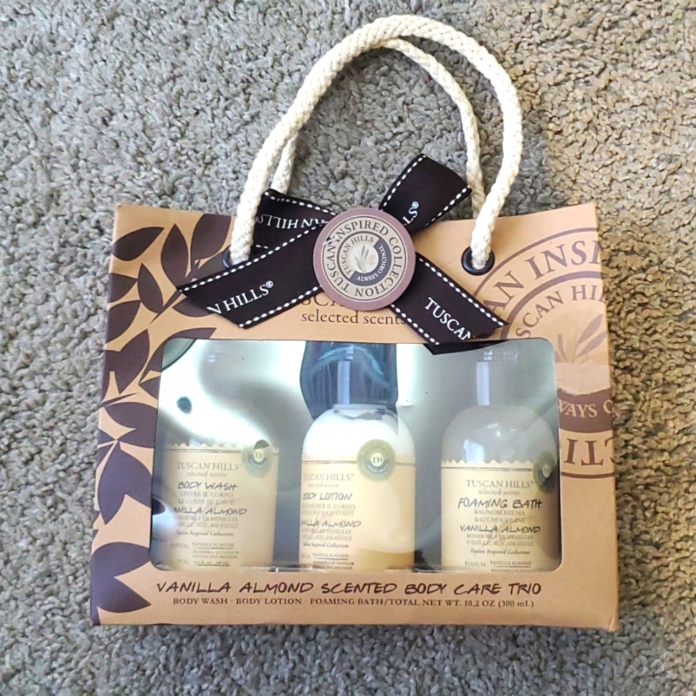 3pc Tuscan Hills Selected Scents Vanilla Almond Scented Body Care Trio Set